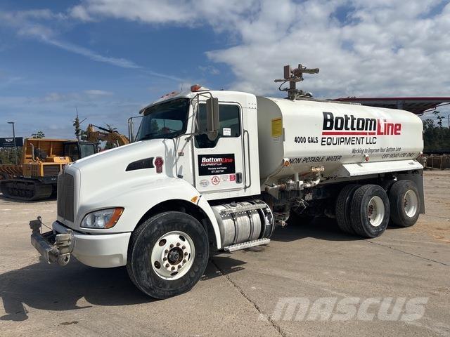 Kenworth T370 Vandens sunkvežimiai