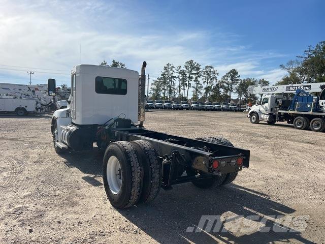 Kenworth T370 Kabinos ir salonai