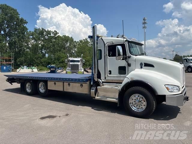 Kenworth T440 Pagalbos kelyje automobiliai