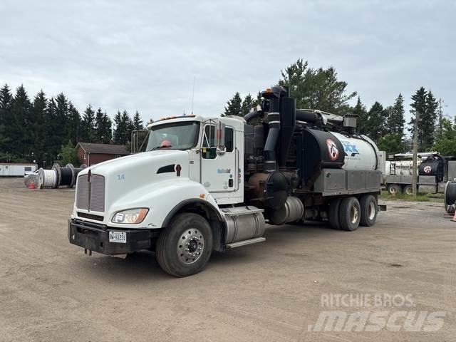 Kenworth T450 Vikšriniai ekskavatoriai