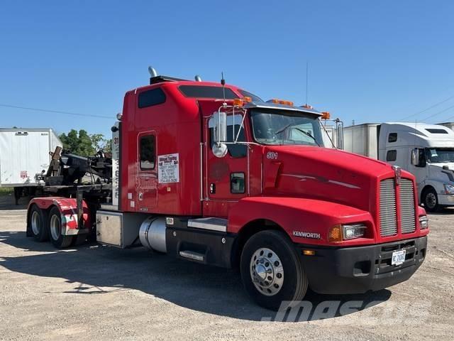 Kenworth T600 Pagalbos kelyje automobiliai