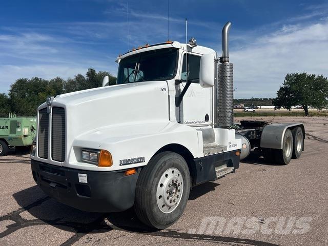 Kenworth T600 Naudoti vilkikai