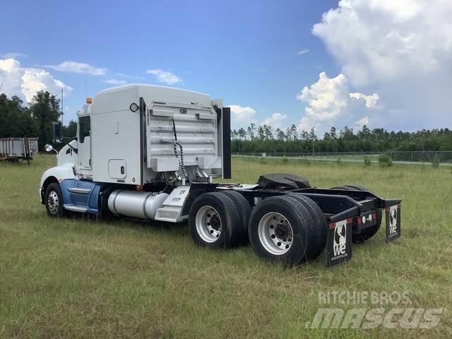 Kenworth T660 Naudoti vilkikai