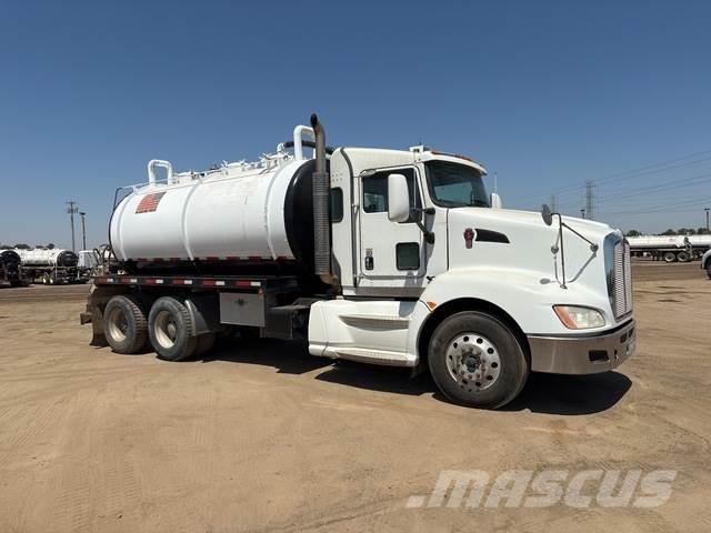 Kenworth T660 Kombinuotos paskirties / vakuuminiai sunkvežimiai