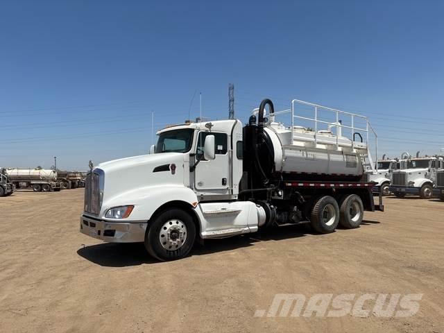 Kenworth T660 Kombinuotos paskirties / vakuuminiai sunkvežimiai