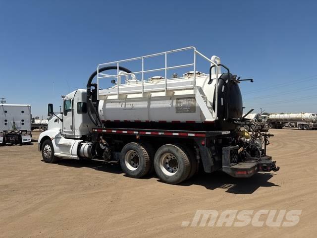 Kenworth T660 Kombinuotos paskirties / vakuuminiai sunkvežimiai