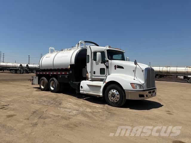 Kenworth T660 Kombinuotos paskirties / vakuuminiai sunkvežimiai