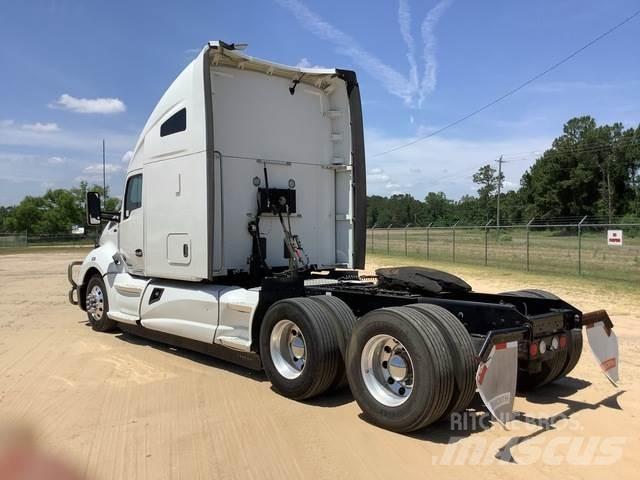 Kenworth T680 Naudoti vilkikai