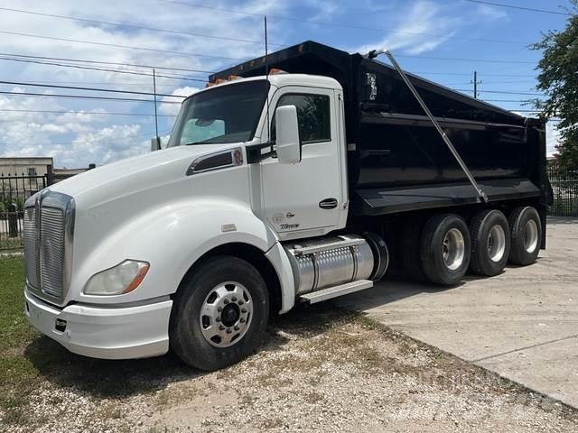 Kenworth T680 Savivarčių priekabų vilkikai