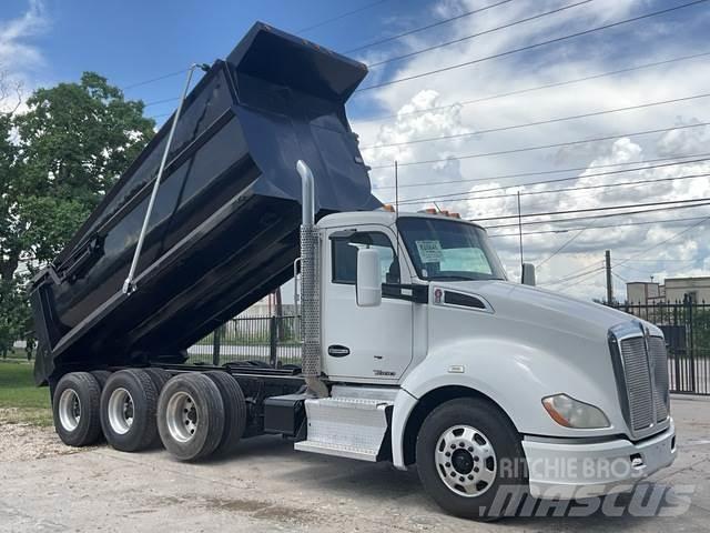 Kenworth T680 Savivarčių priekabų vilkikai