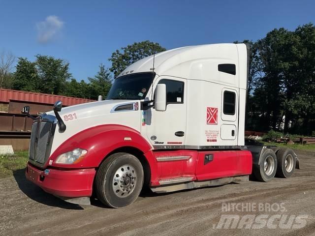 Kenworth T680 Naudoti vilkikai