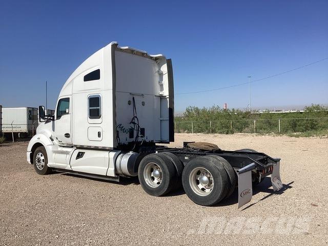 Kenworth T680 Naudoti vilkikai
