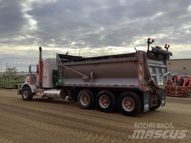 Kenworth T800 Savivarčių priekabų vilkikai