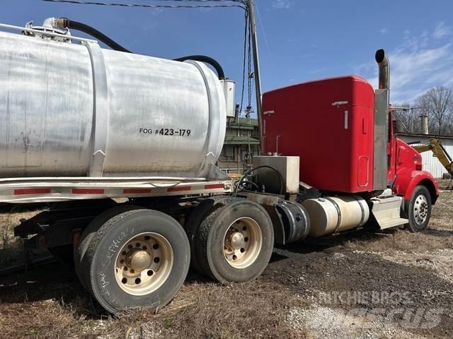 Kenworth T800 Naudoti vilkikai