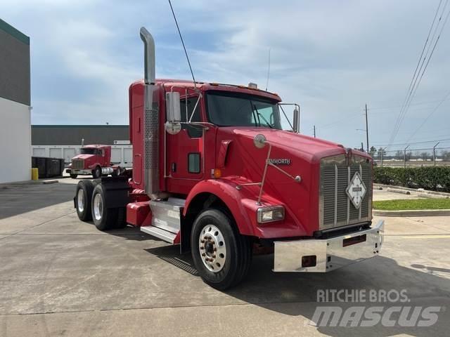 Kenworth T800 Naudoti vilkikai