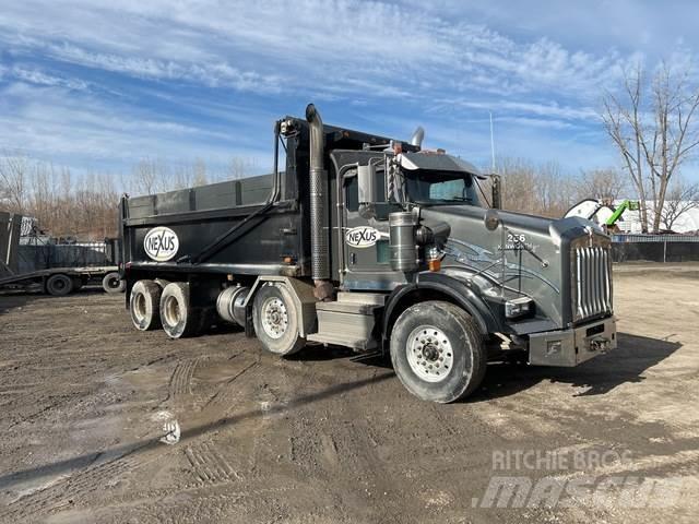Kenworth T800 Savivarčių priekabų vilkikai