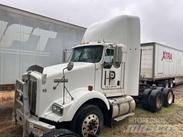 Kenworth T800 Naudoti vilkikai