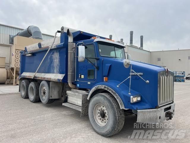 Kenworth T800 Savivarčių priekabų vilkikai