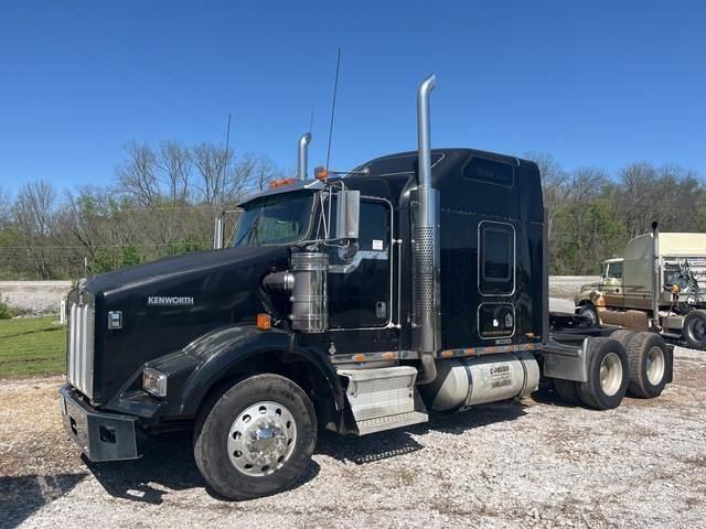 Kenworth T800 Naudoti vilkikai