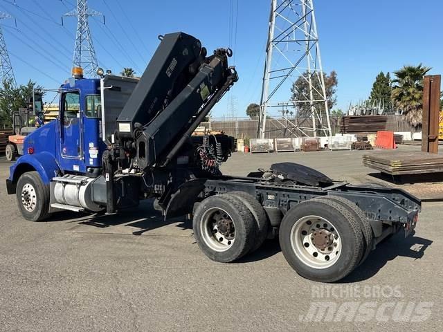 Kenworth T800 Statyba - Kita