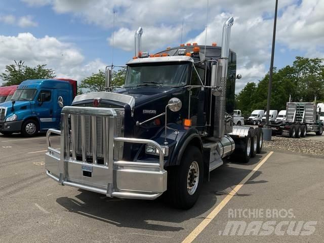 Kenworth T800 Naudoti vilkikai