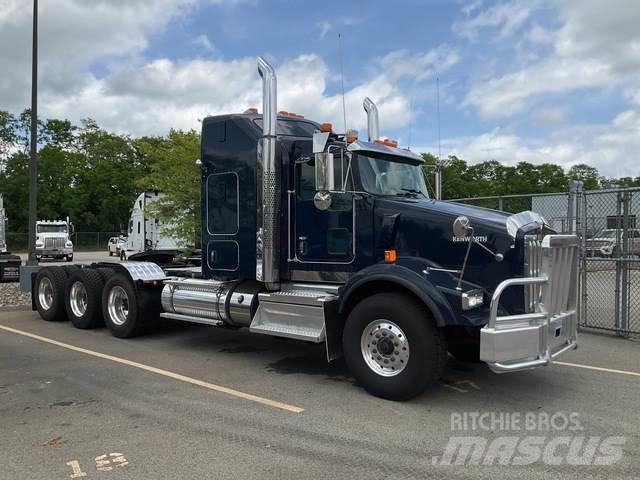 Kenworth T800 Naudoti vilkikai