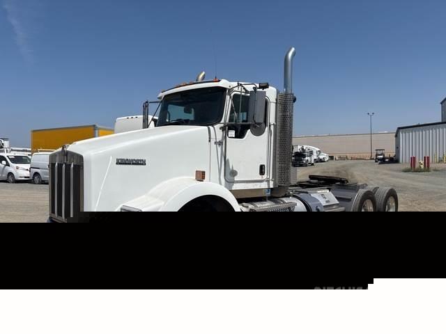 Kenworth T800 Naudoti vilkikai