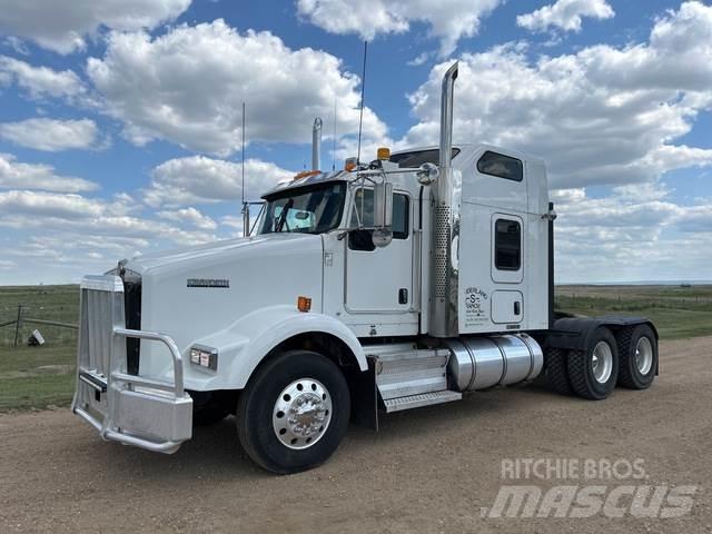 Kenworth T800 Naudoti vilkikai