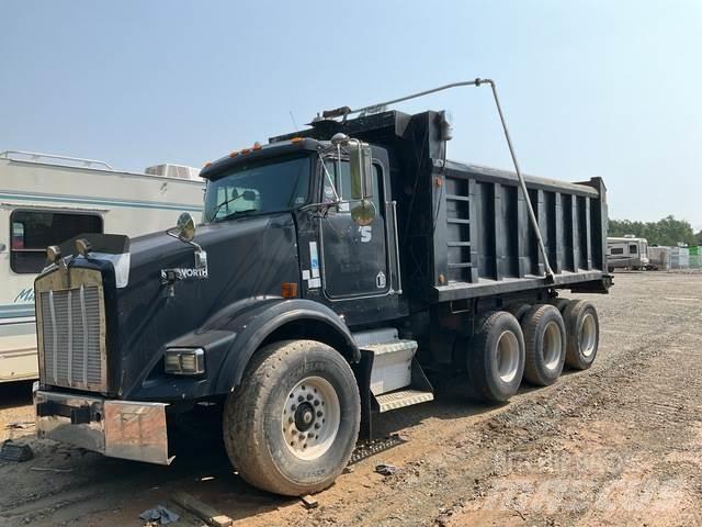 Kenworth T800 Savivarčių priekabų vilkikai