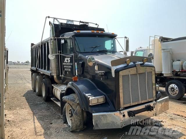 Kenworth T800 Savivarčių priekabų vilkikai