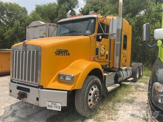 Kenworth T800 Naudoti vilkikai