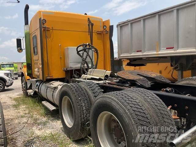 Kenworth T800 Naudoti vilkikai