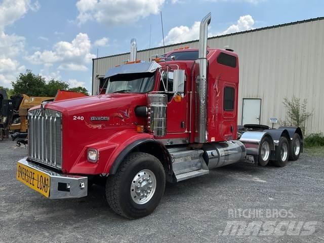 Kenworth T800 Naudoti vilkikai