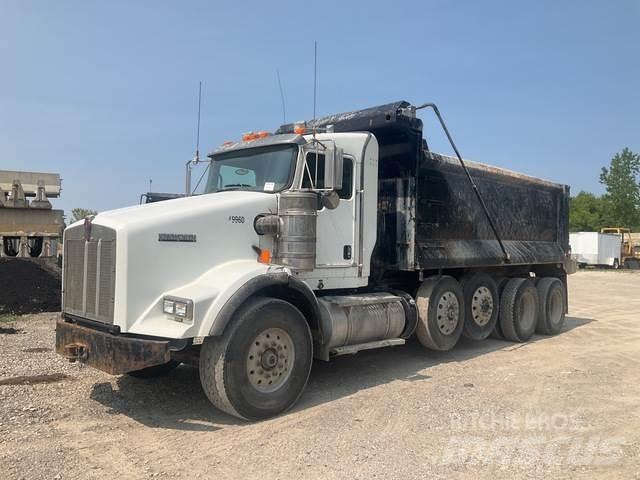 Kenworth T800 Savivarčių priekabų vilkikai