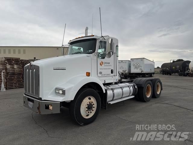 Kenworth T800 Naudoti vilkikai