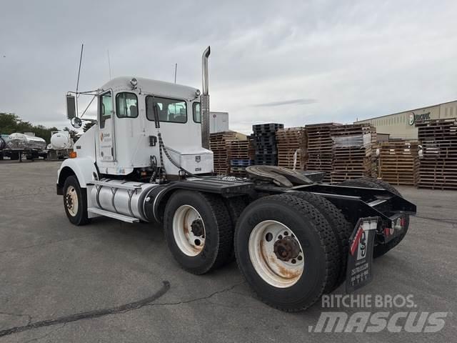 Kenworth T800 Naudoti vilkikai