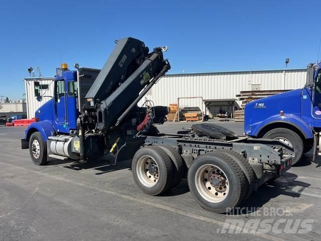 Kenworth T800 Statyba - Kita