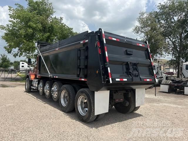 Kenworth T800 Savivarčių priekabų vilkikai