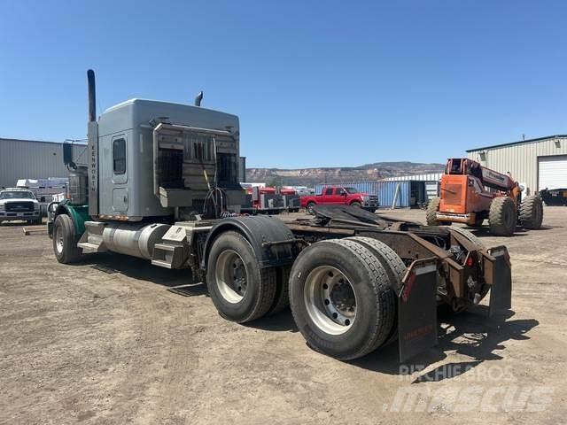 Kenworth T800 Naudoti vilkikai