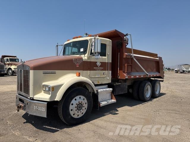 Kenworth T800 Savivarčių priekabų vilkikai
