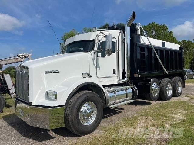 Kenworth T800 Savivarčių priekabų vilkikai