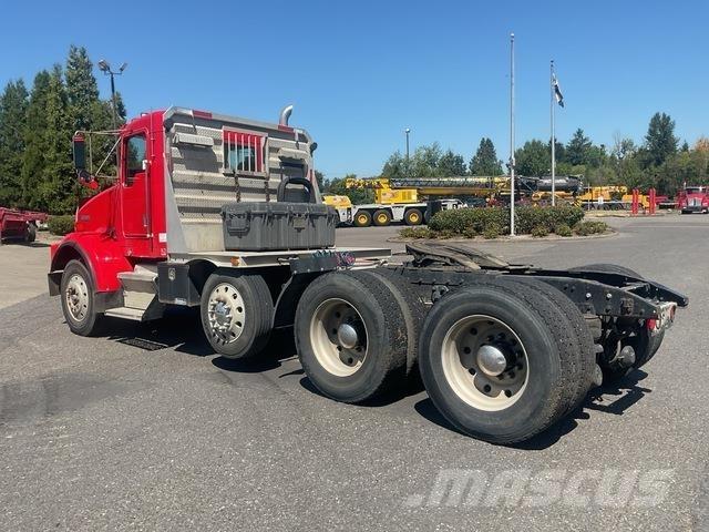 Kenworth T800 Naudoti vilkikai