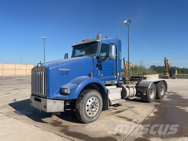 Kenworth T800 Naudoti vilkikai