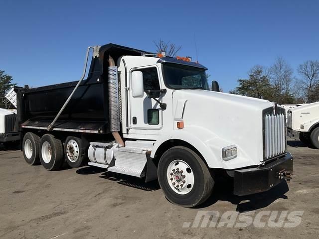 Kenworth T800 Savivarčių priekabų vilkikai
