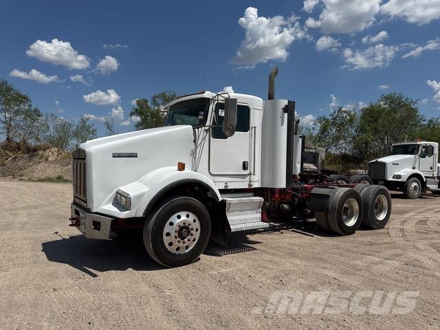 Kenworth T800 Naudoti vilkikai