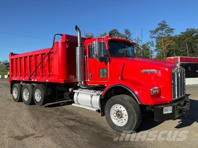 Kenworth T800 Savivarčių priekabų vilkikai
