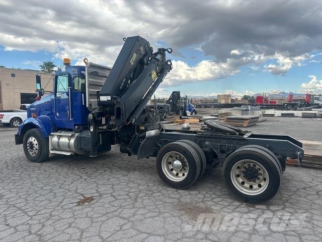 Kenworth T800 Automobiliniai kranai