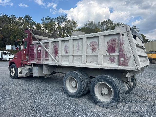 Kenworth T800 Savivarčių priekabų vilkikai