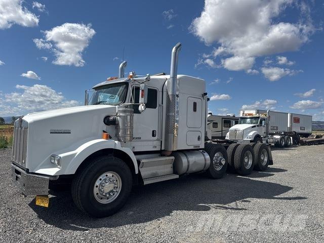 Kenworth T800 Naudoti vilkikai