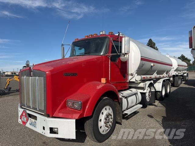 Kenworth T800 Automobilinės cisternos